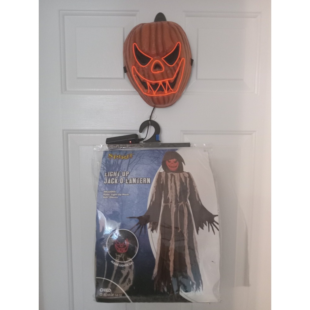 Spirit Halloween Light  Jack-o-Lantern Costume Light Up Mask Child XLarge 14/16